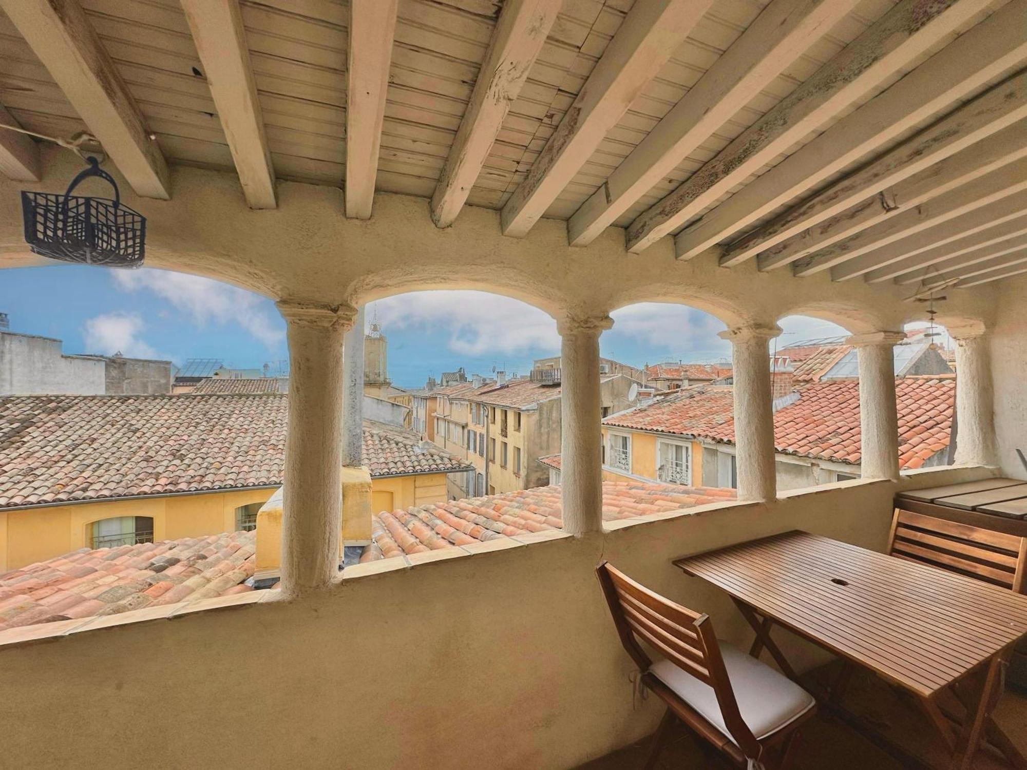 Appartement de charme avec terrasse - Vieil Aix Aix-en-Provence Extérieur photo